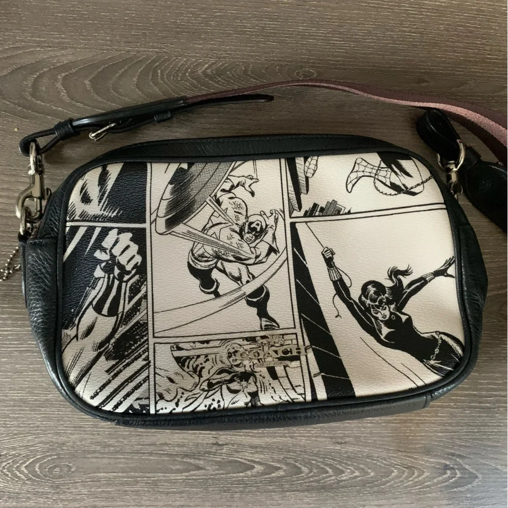 Coach Marvel Jes Crossbody Captain America Black Widow Comic Book Print Purse - Picture 5 of 16